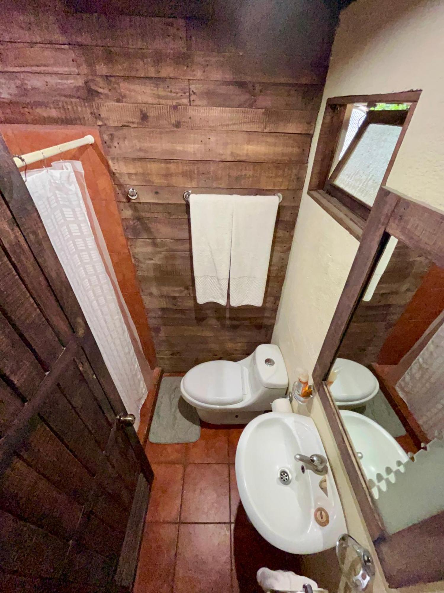 Hostal Antigueeno Антигуа-Гватемала Экстерьер фото